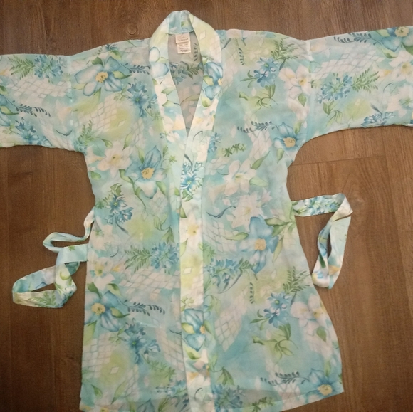 Floral Sheer Kimono Robe with gown - Picture 9 of 10